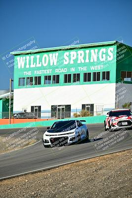 media/Oct-18-2025-Extreme Speed (Sat) [[d6d7e1fef1]]/Group 3 Purple/Session 1 (Turn 4)/